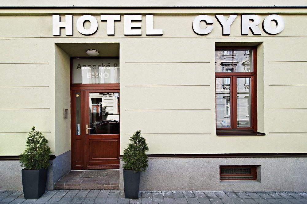 Hotel Cyro Бърно Екстериор снимка